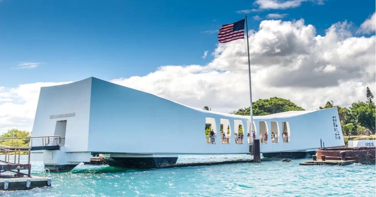 Pearl Harbor and Beyond: Honolulu’s World War II Sites Pearl Harbor and Beyond: Honolulu’s World War II Sites