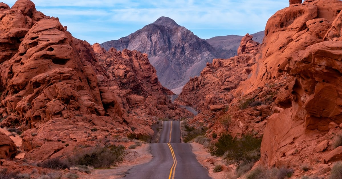 Going Off the Beaten Path in Nevada with Free Solo Climber… Going Off the Beaten Path in Nevada with Free Solo Climber…