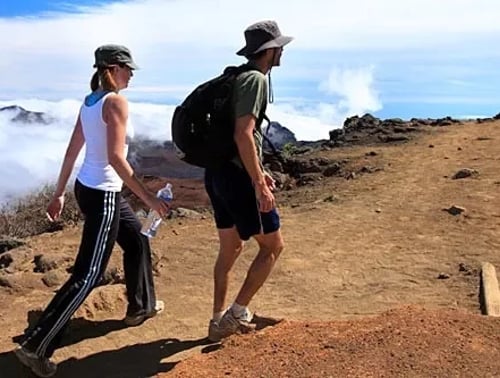 6 Best Hikes in Hawaii: Molokai, Kauai and More