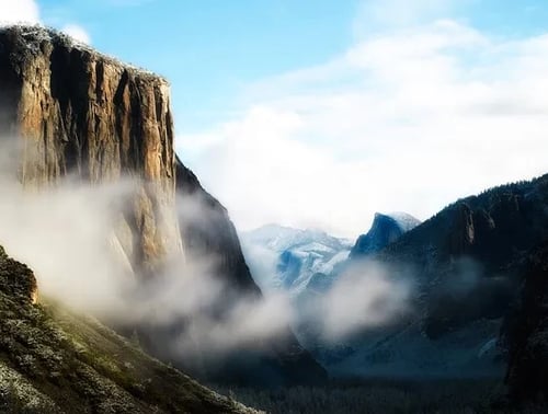 Nature's Showcase: Yosemite and Sequoia National Parks