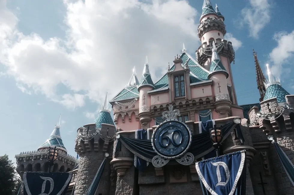 【限定】60th Disneyland Celebration Disneyland's 60th Anniversary Diamond Celebration - 10 Reasons to