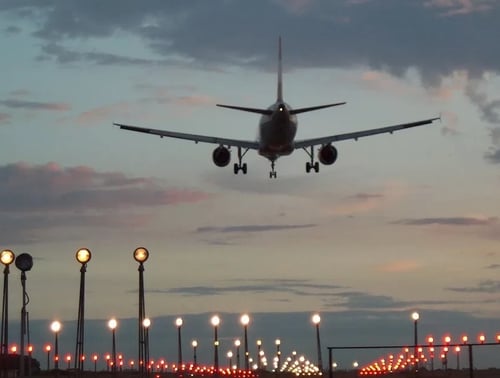 13 Runway Hotels with Views for Planespotters