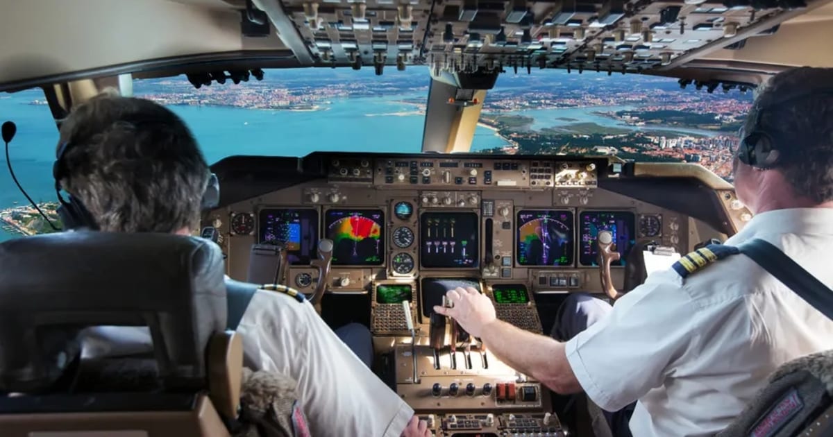 Nervous Flyers Can Dial a Pilot-Staffed Helpline to Ease… Nervous Flyers Can Dial a Pilot-Staffed Helpline to Ease…
