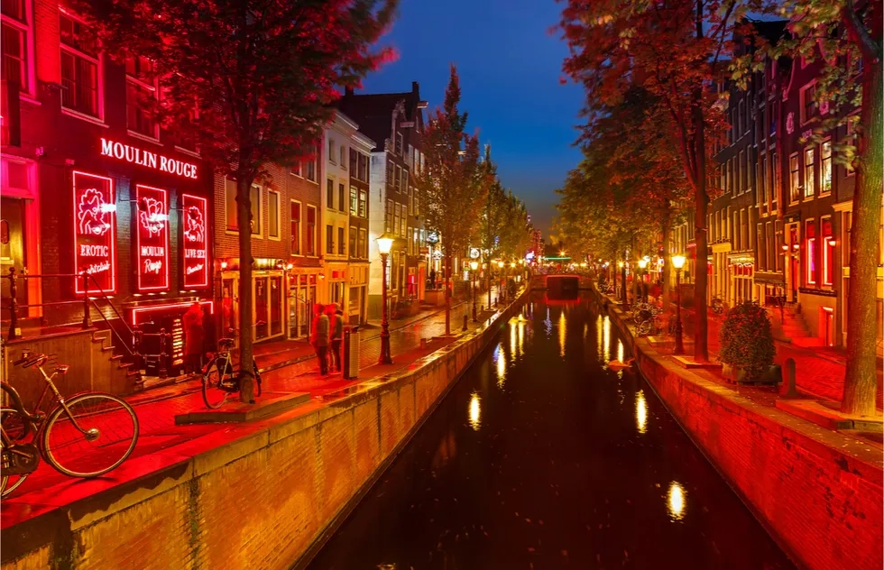 Amsterdam, Red Light District, The Netherlands, Holland, Nightlife, Prostitution, Marijuana, Weed, Canals
