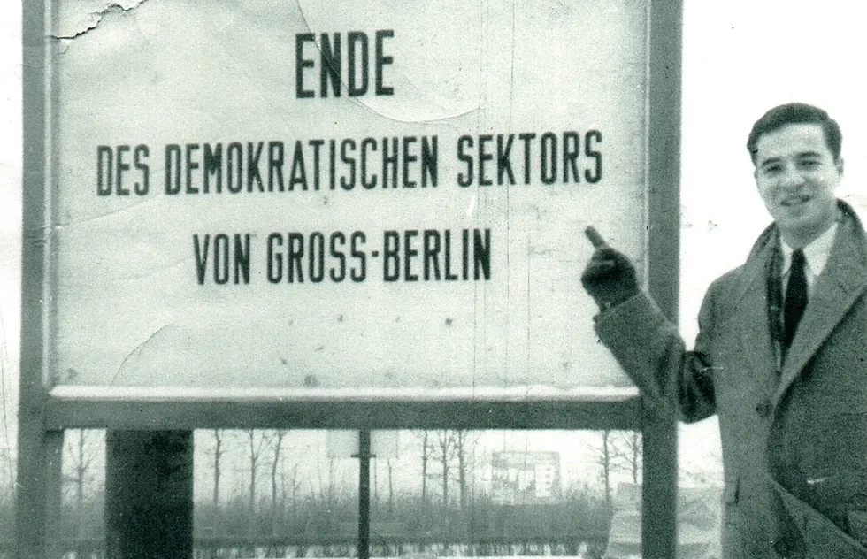 Arthur Frommer in divided Berlin, 1950s, 1190 x 768 cropped