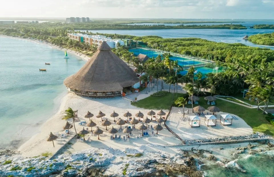 Beach in Cancun, Mexico
