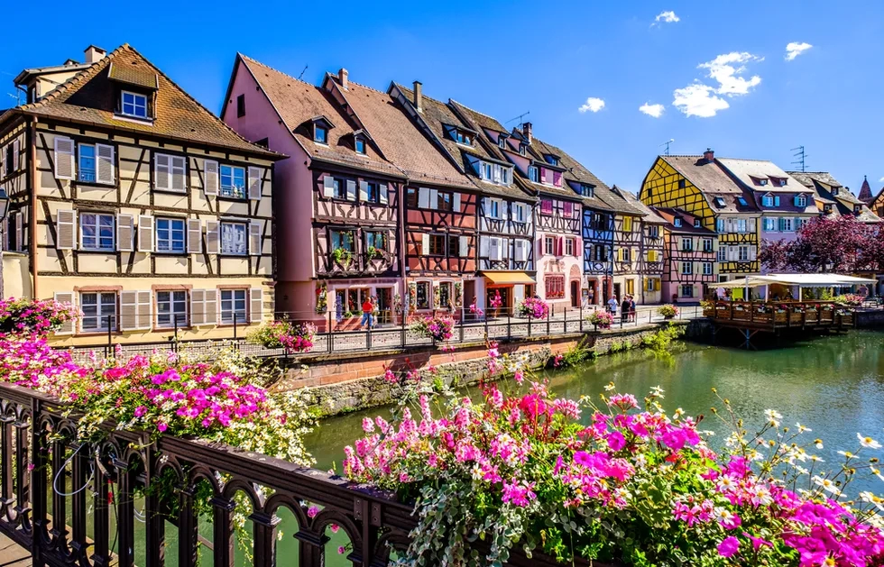 colmar-in-alsace-france-colmar-fairytale-town-in-alsace-region-of