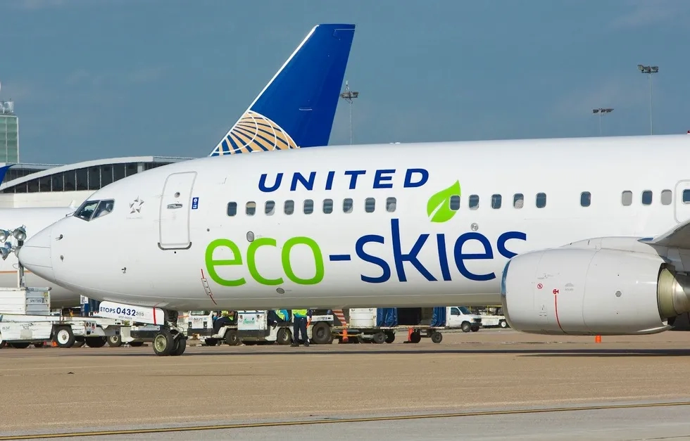 United Eco-Skies biofuelled plane livery