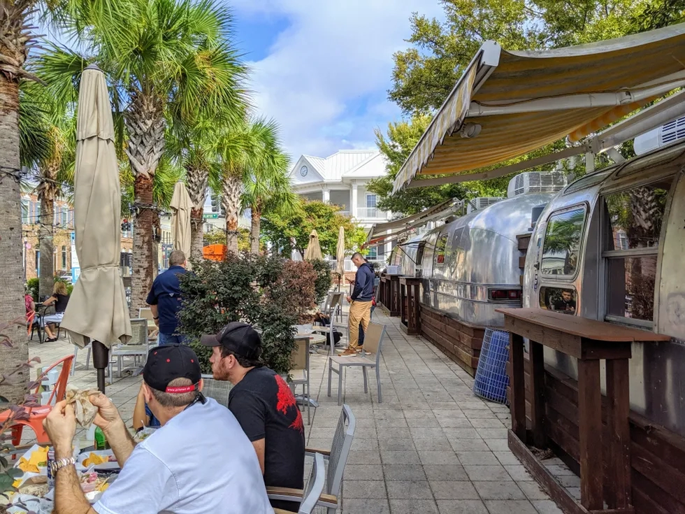 Food trucks, Pensacola, Florida