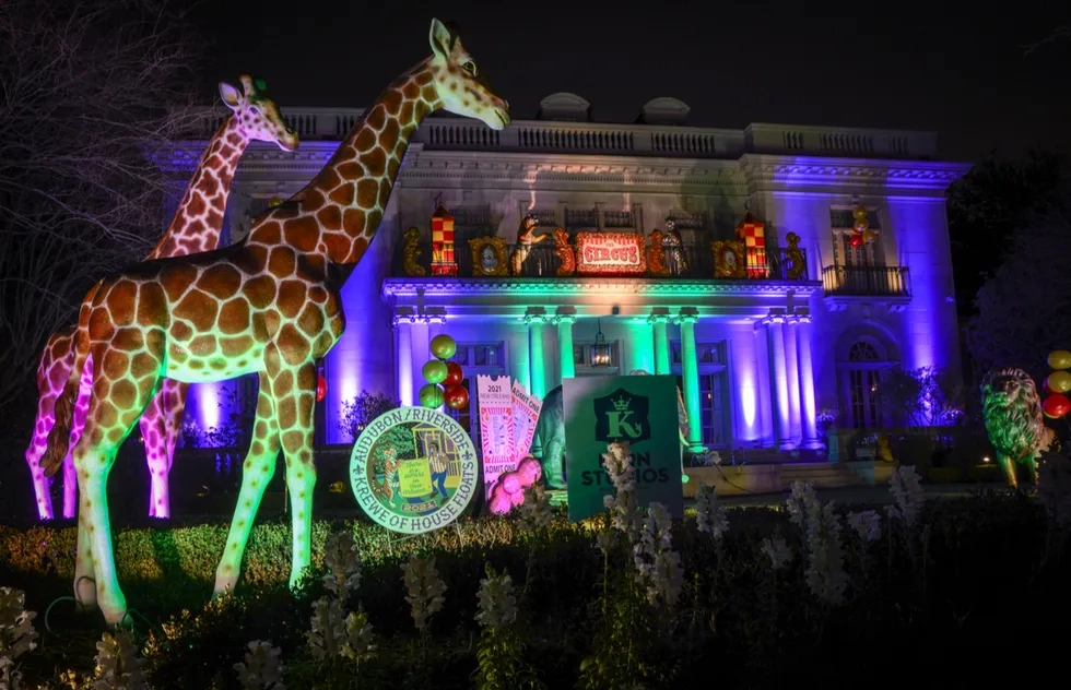 Circus-themed "house float" in New Orleans for Mardi Gras 2021