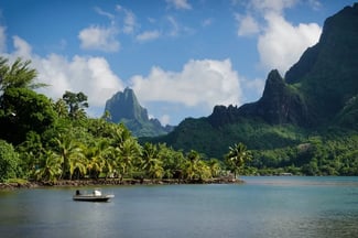 A Two-Fer Trip to New Zealand and Tahiti, with Hotels, That Costs the Same As Airfare Alone