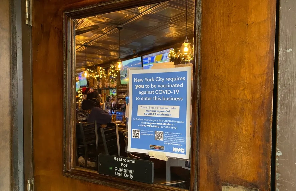 New York City, Vaccine Compliance Sign, Restaurant, New York