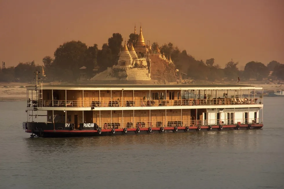 RV Kalaw Pandaw, Pandaw Cruises