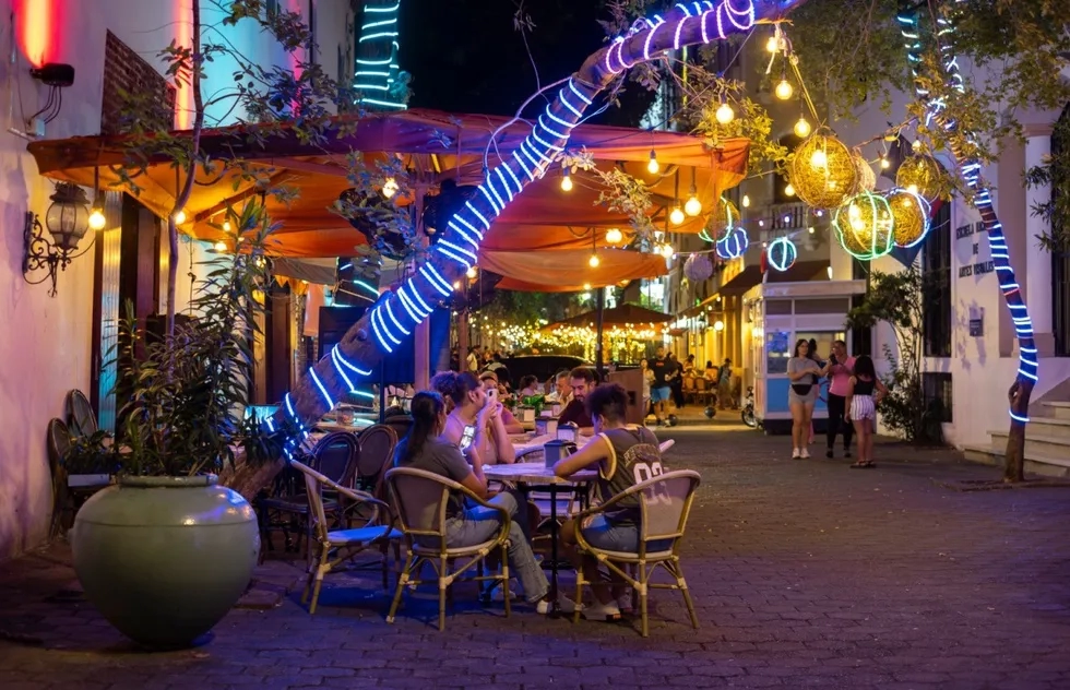 Outdoor dining on El Conde Street in Santo Domingo, the Dominican Republic