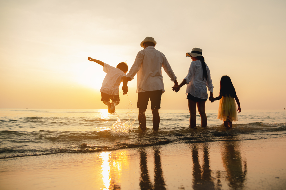 Summer Vacation, Family Travel, Beach