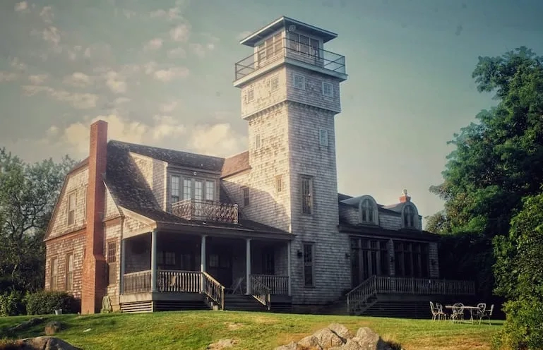 Long Island beach house featured on HBO's "The Undoing"
