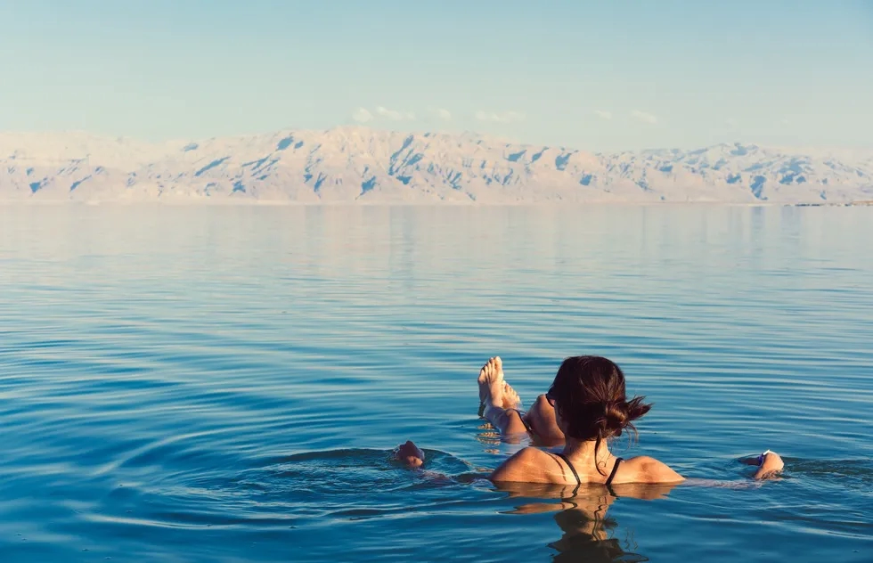Dear Sea, Israel