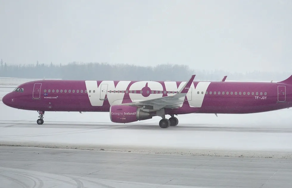 WOW Air plane
