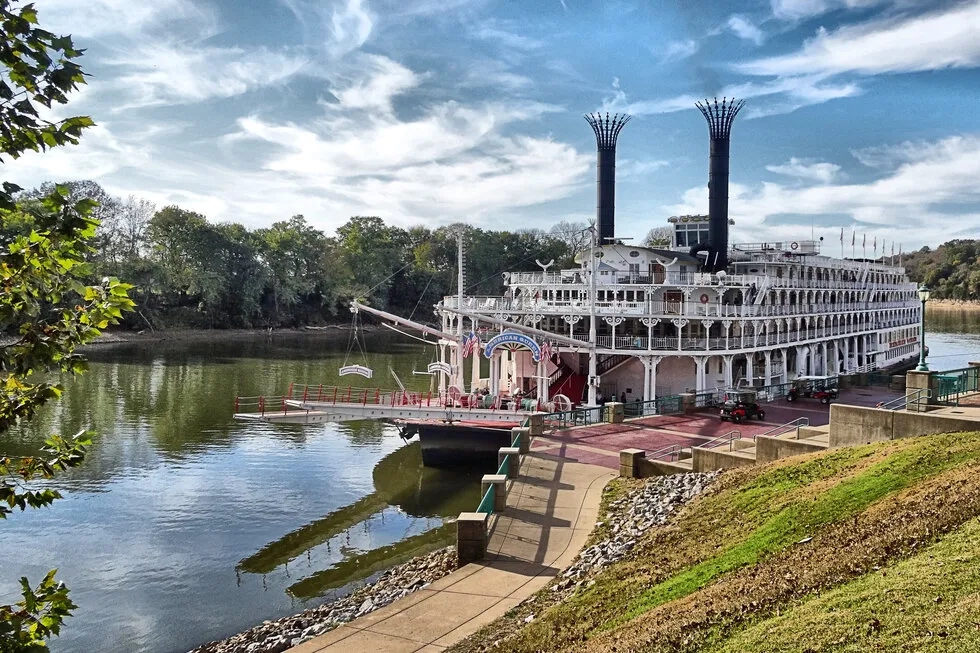 American Queen riverboat, American Queen Voyages