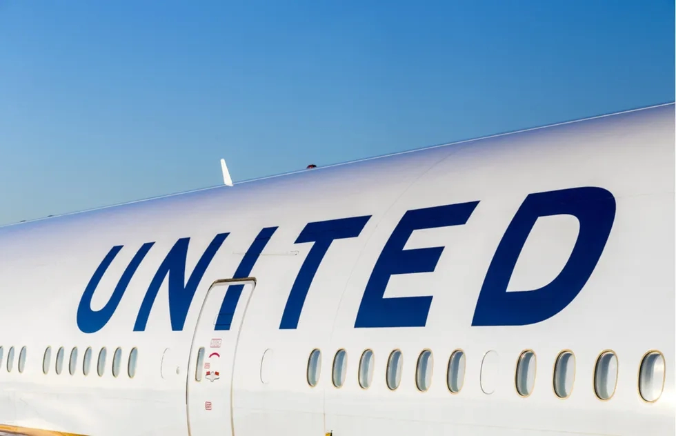 United Airlines plane