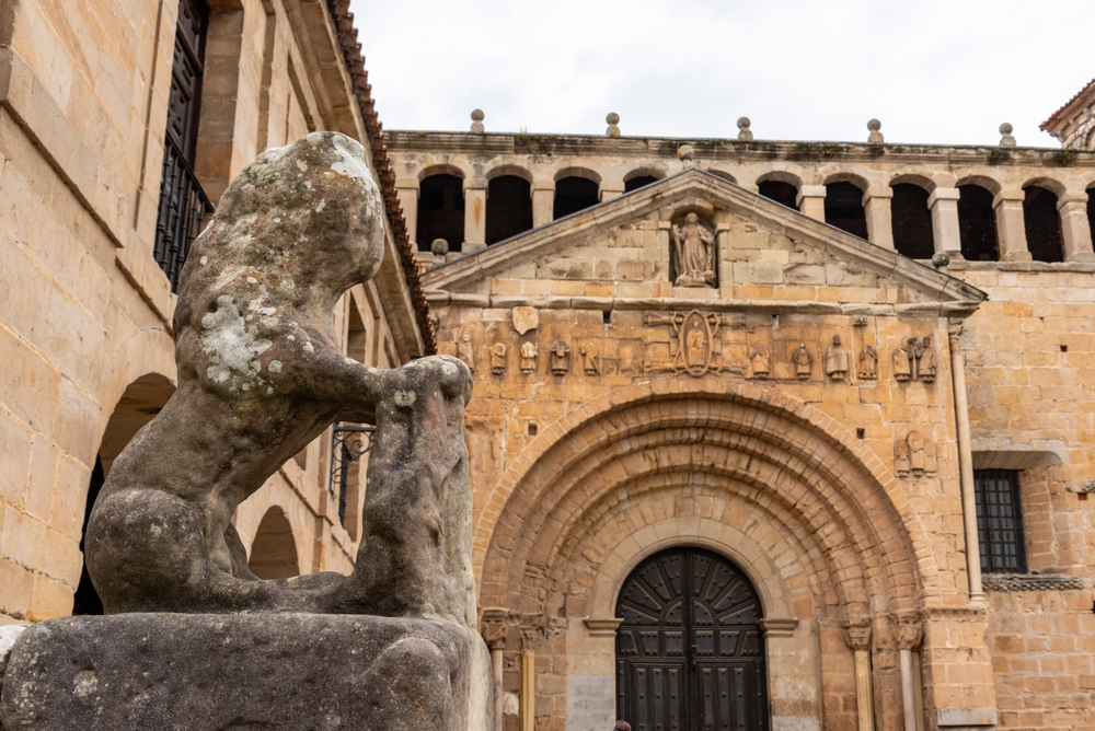Colegiata de Santa Juliana, Santillana del Mar, Spain