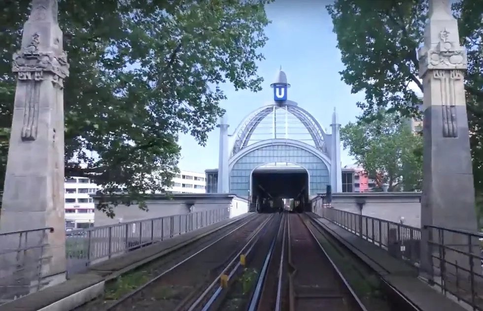 Screen grab Nollendorfplatz station, U2, Berlin