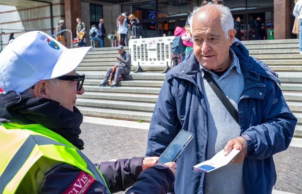Venice officer enforced city access fee on a visitor, April 2024