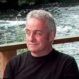 Headshot of Stephen Brewer