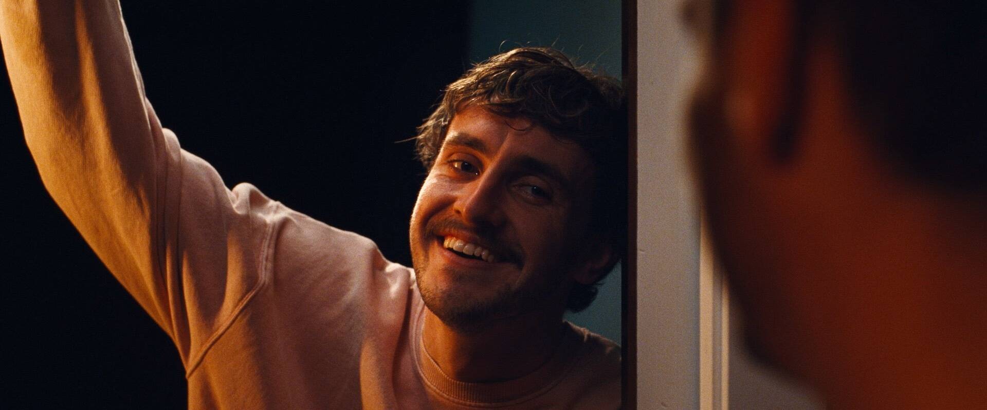 005 Strangers R1 230721 JS G2 71751 00 07 09 00 Still001