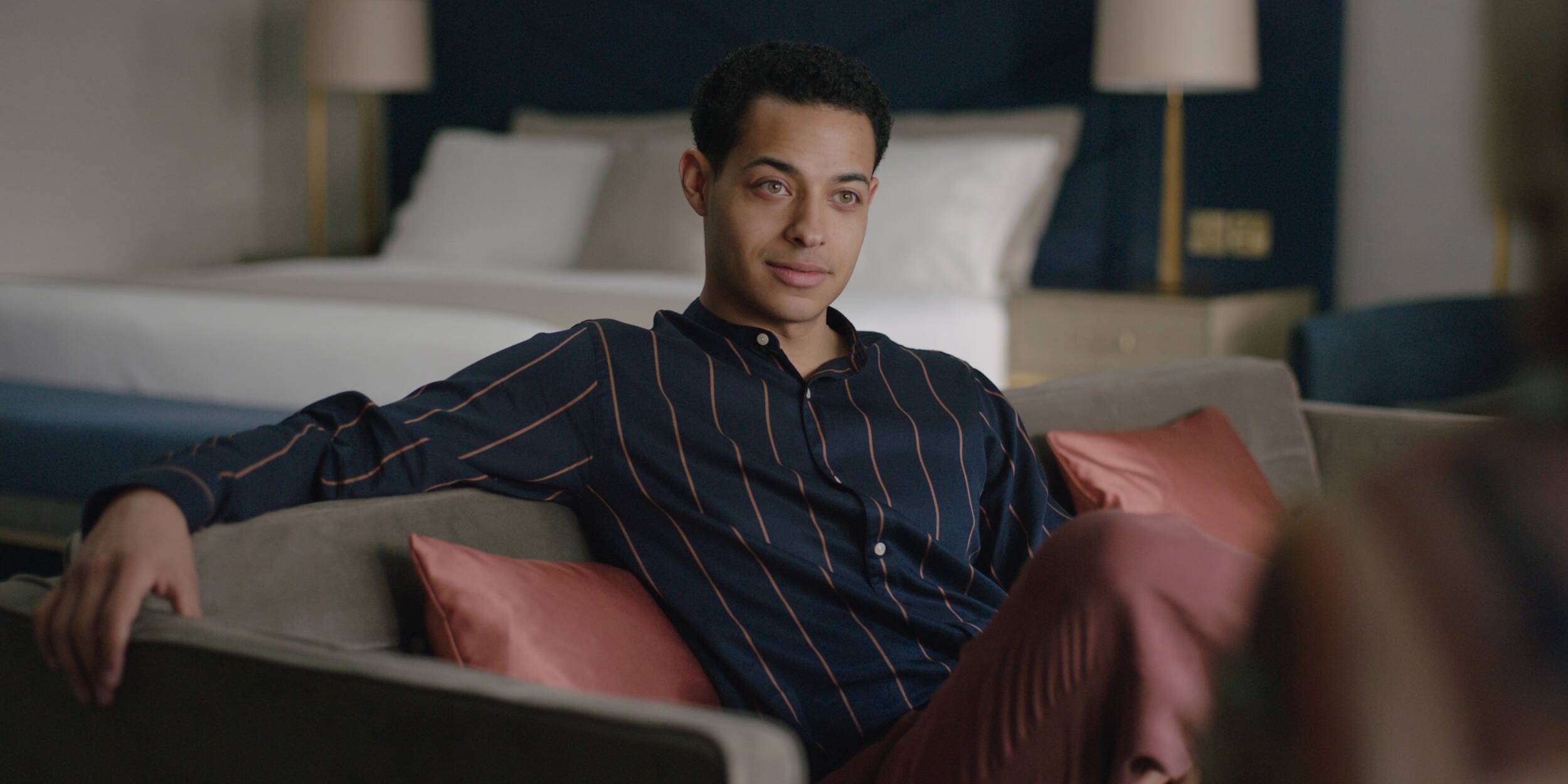 15 goodlucktoyouleogrande stills 263025