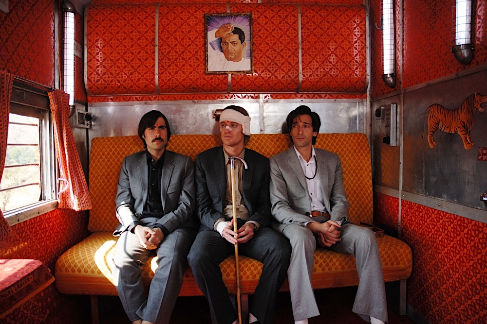 The Darjeeling Limited Official Trailer
