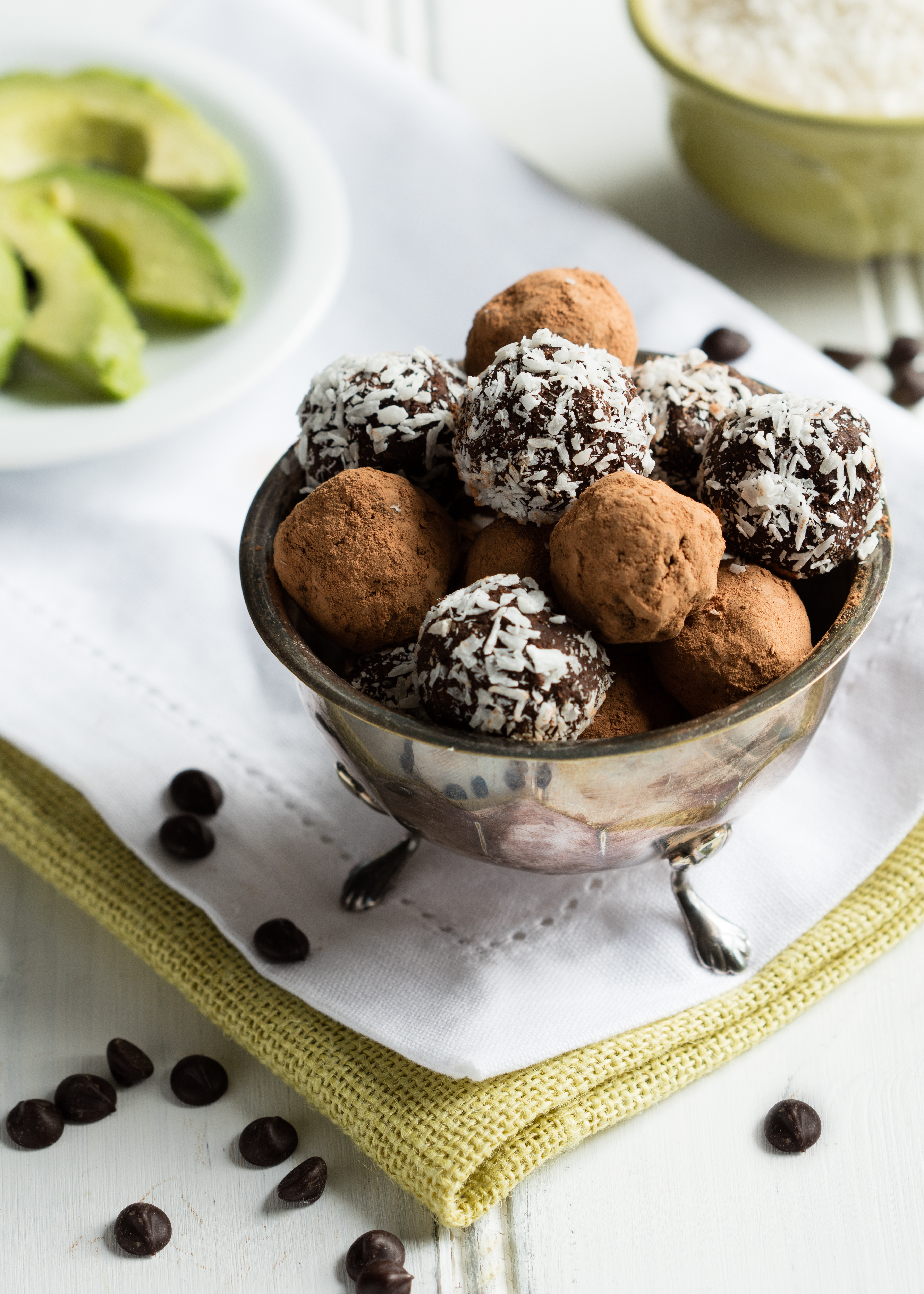 Chocolate Avocado Truffles | Truvía®