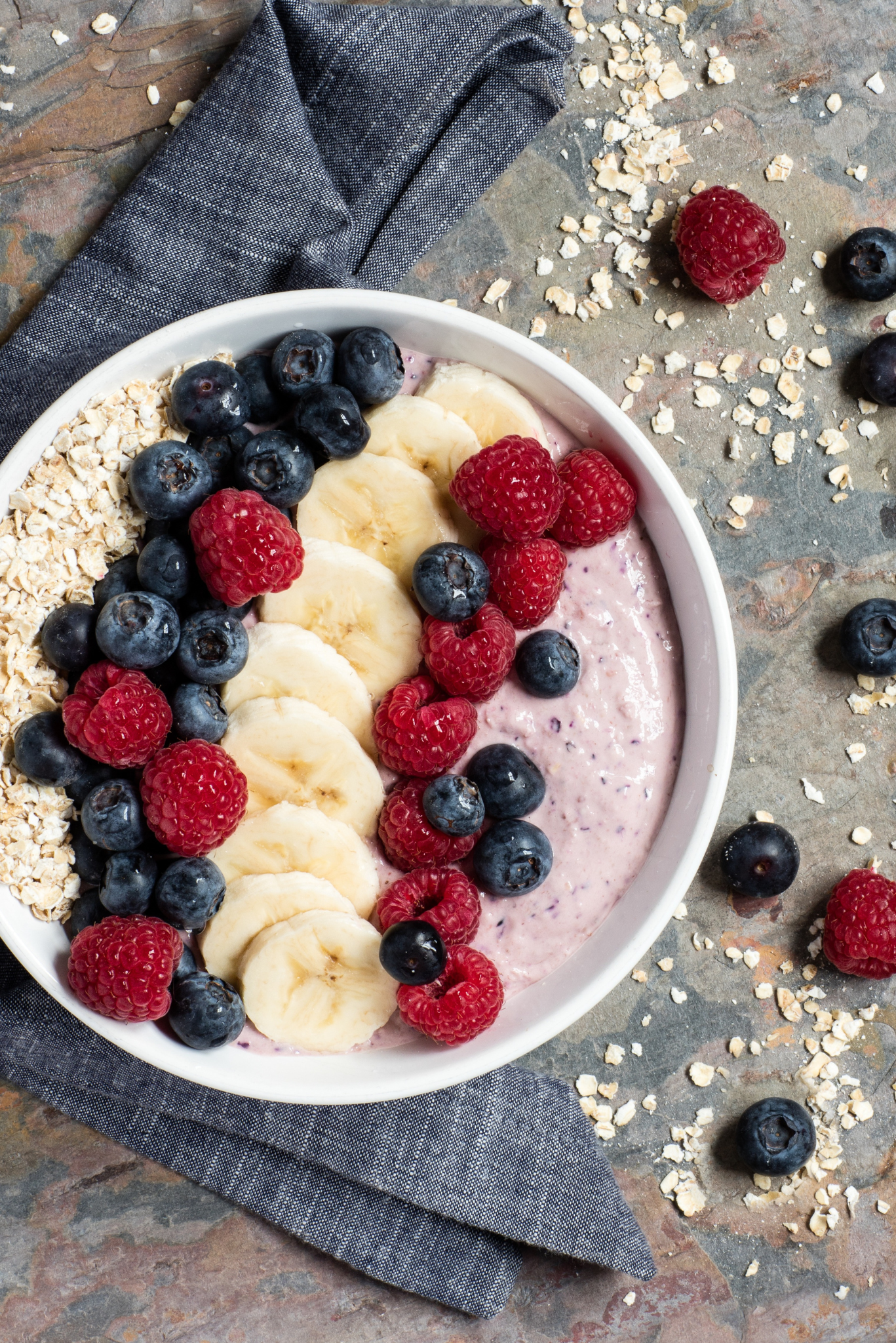 Banana and Berry Smoothie Bowl | Truvía®