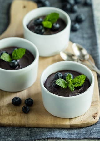 Blueberry Mousse Pots With Stevia Truvia