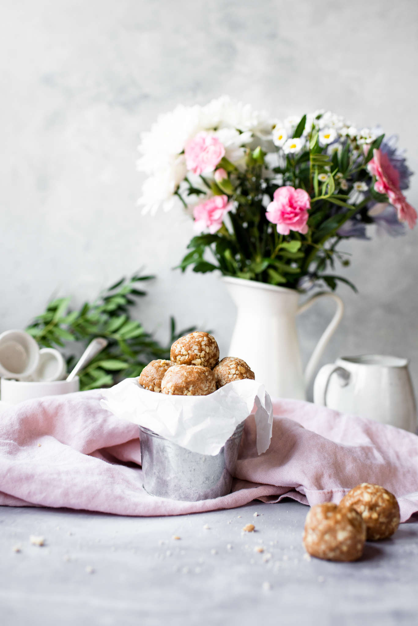 Gingerbread Nutty Protein Balls | Truvía®