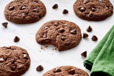 Truvia RECIPE Hero Double Chocolate Chip Cookies detail