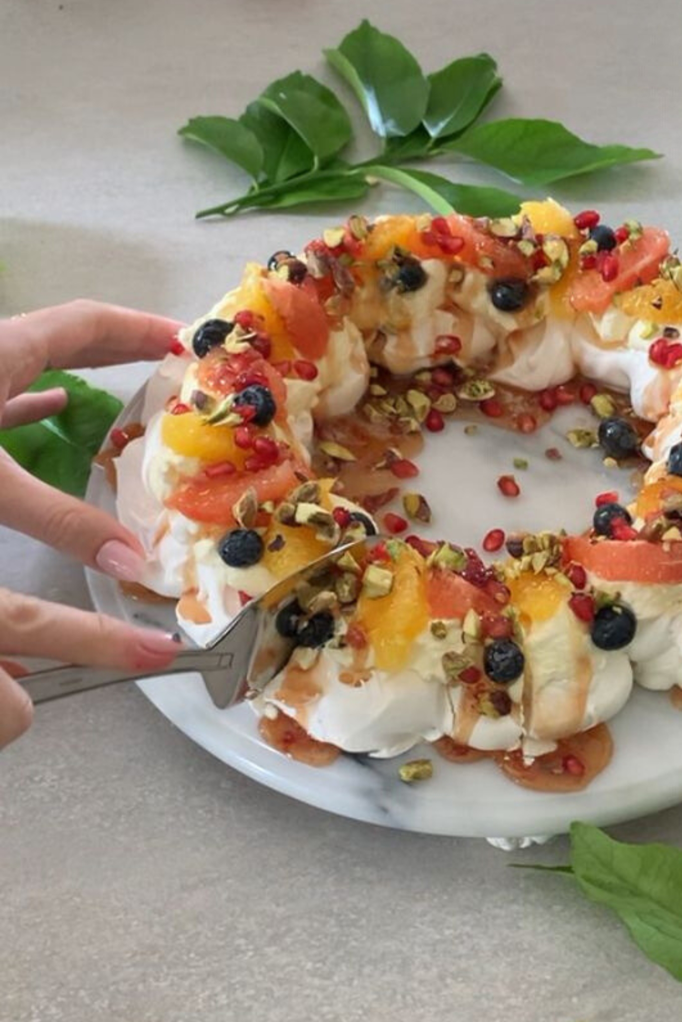 Pavlova Wreath | Truvía®
