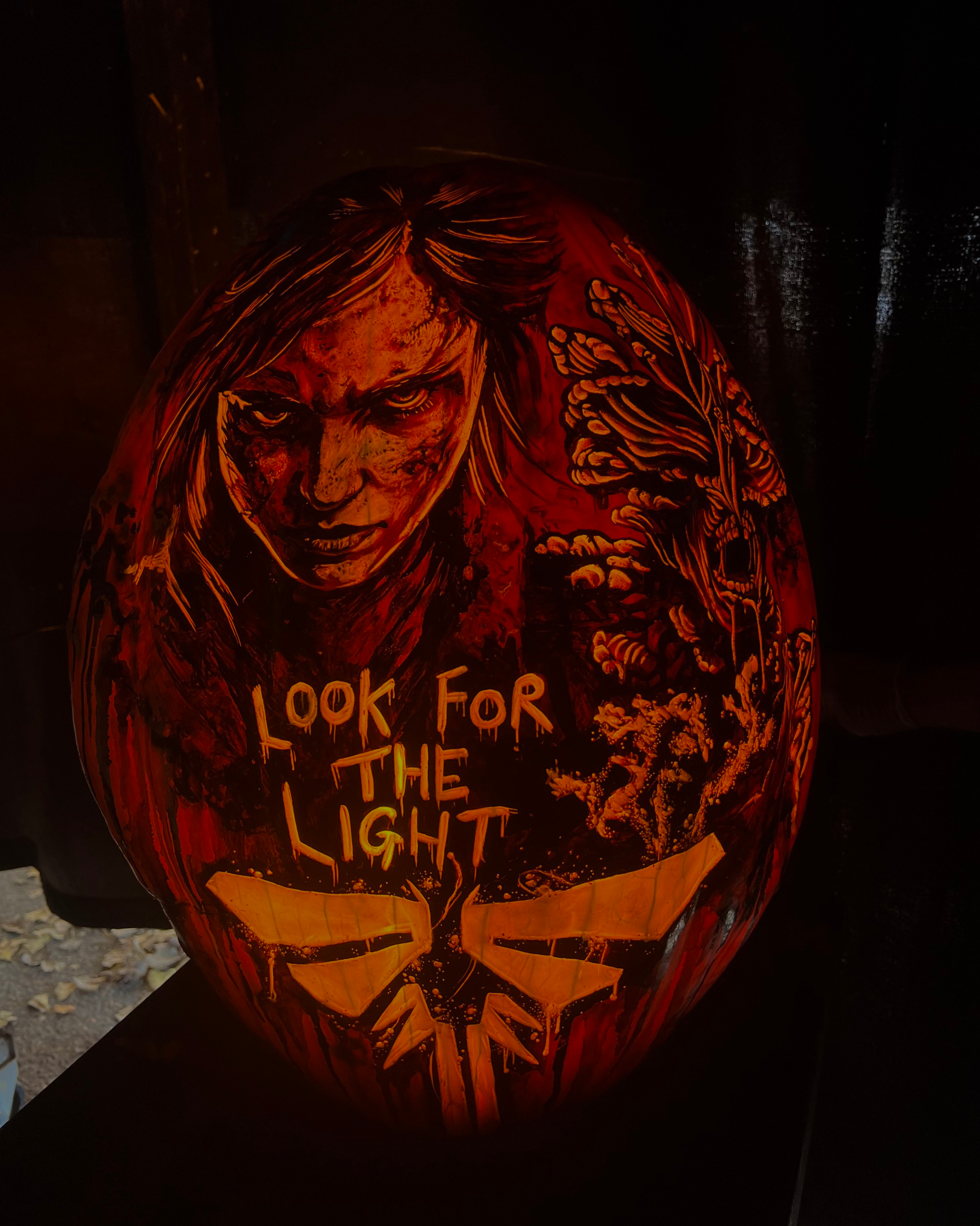 2 Look For The Light Inkkpool