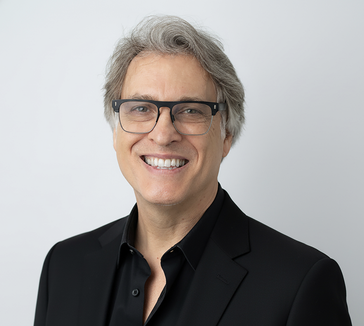 Portrait of Brian Uzzi