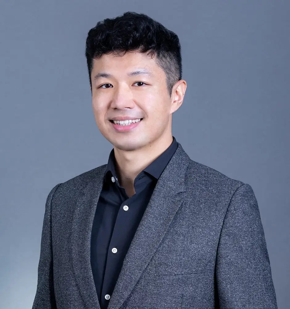 Portrait of Dawei (David) Wang