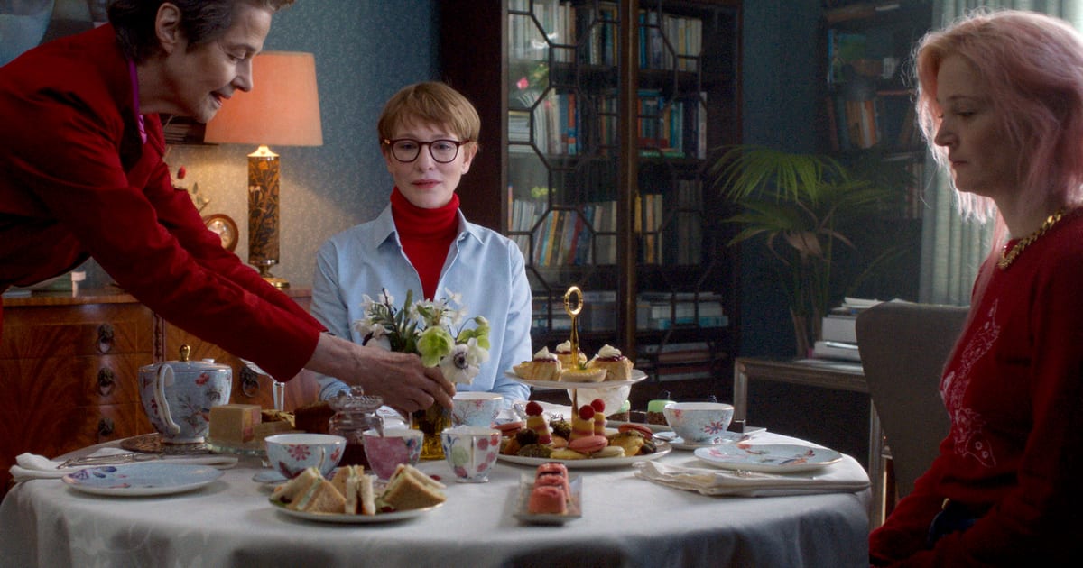 Father Mother Sister Brother review – an astute,… Father Mother Sister Brother review – an astute,…