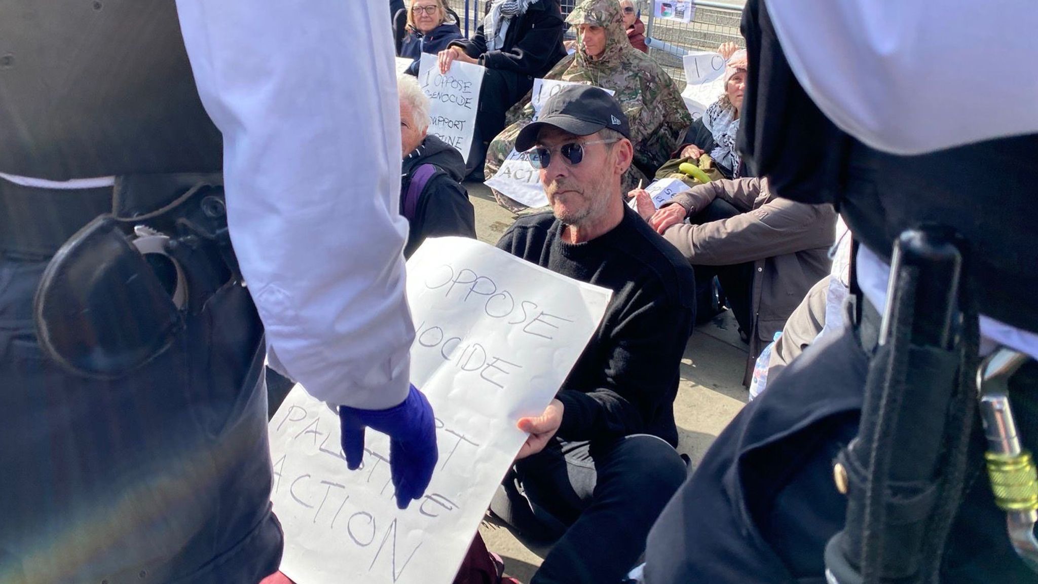 “Madness can be overcome”: Robert Del Naja releases statement after Palestine Action arrest