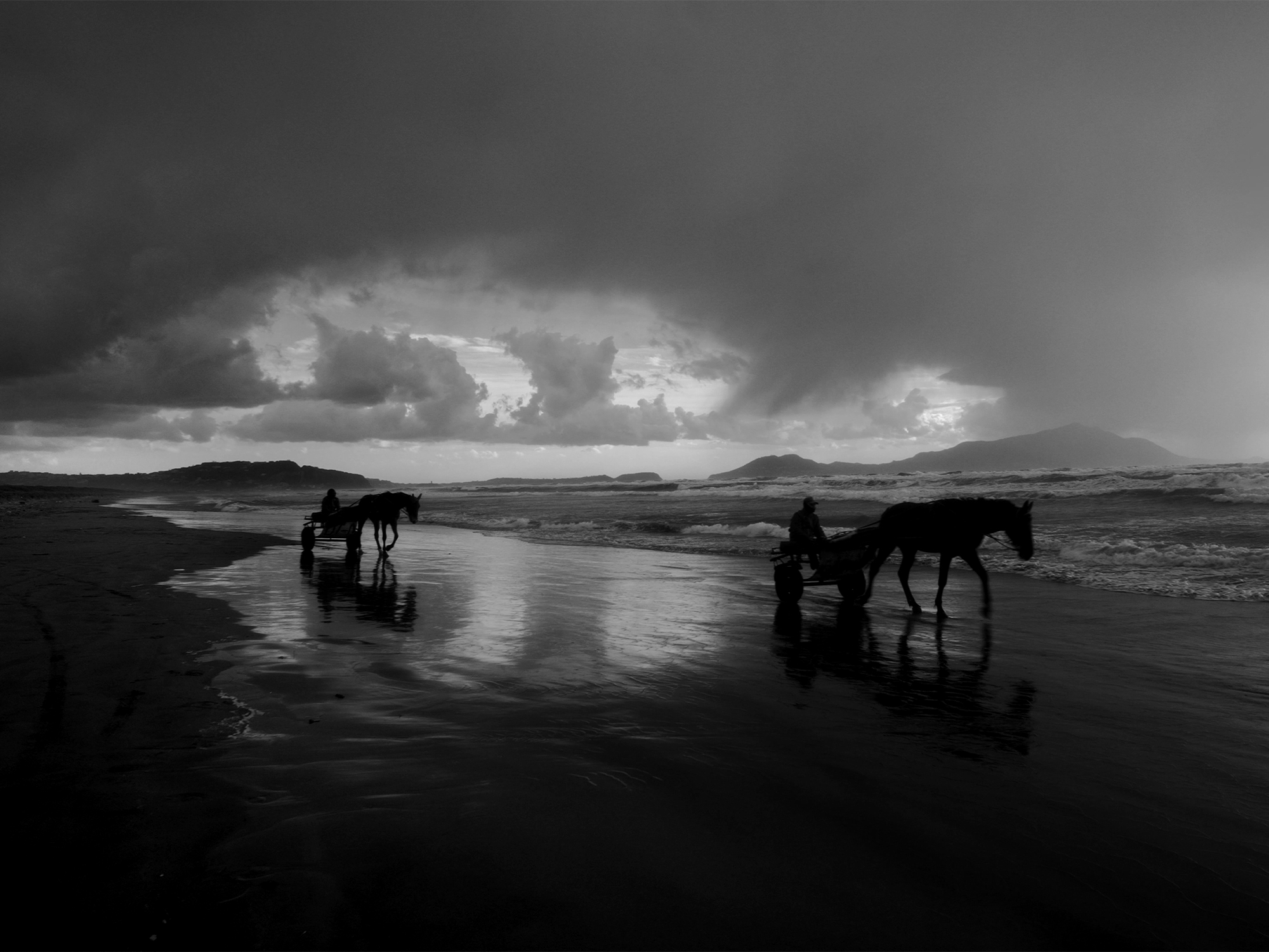 Pompei: Below the Clouds review – a stimulating and wry survey of…