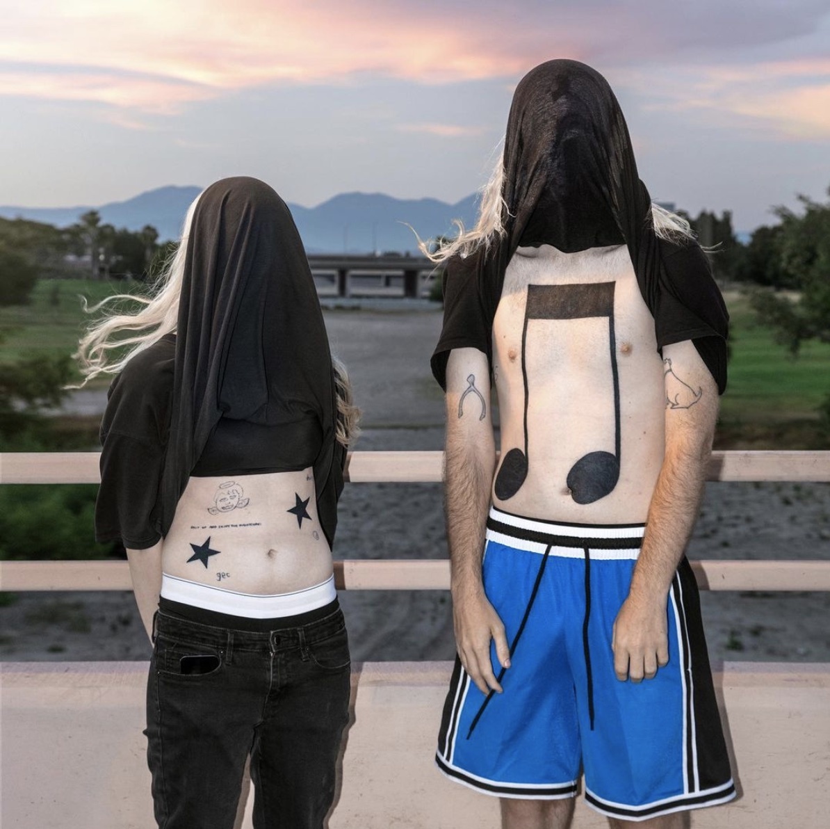 100 Gecs - 10,000 gecs cover