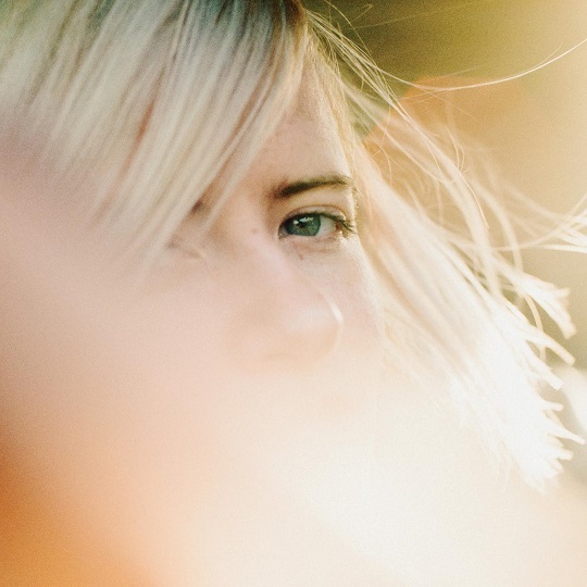 Amber Arcades Fading Lines