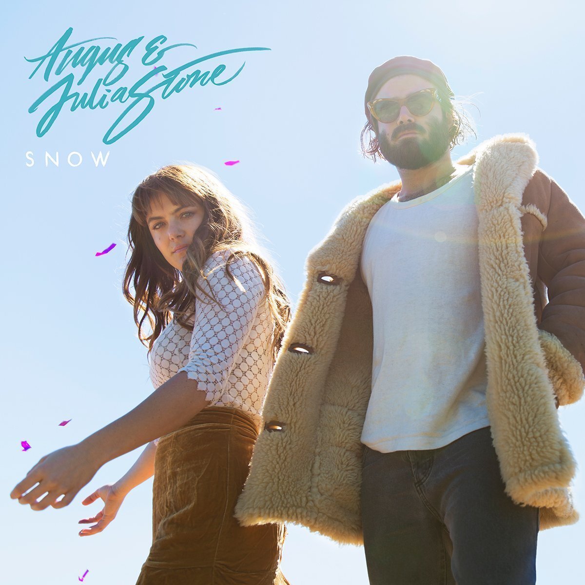 Angus Julia Stone Snow