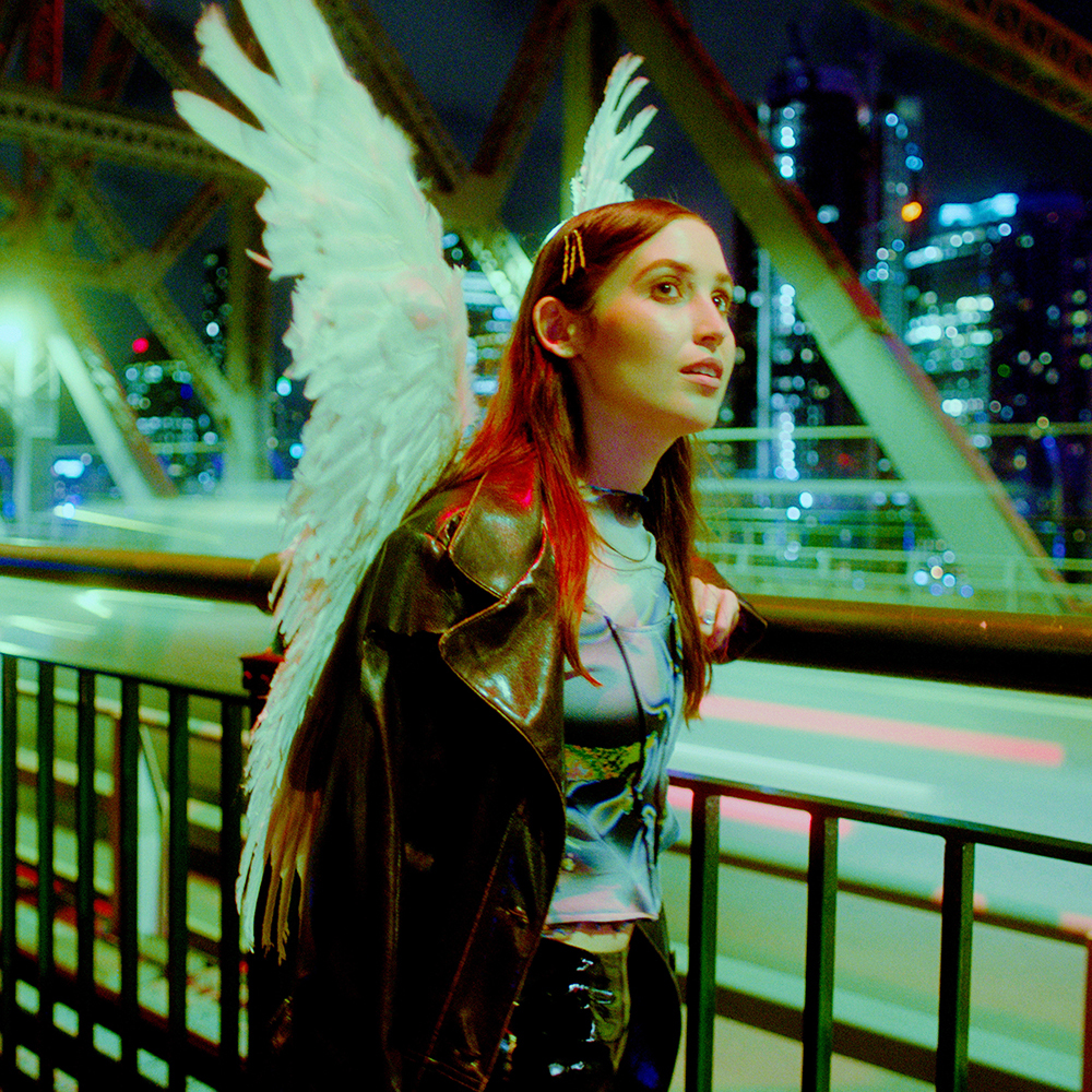 Hatchie Giving The World Away