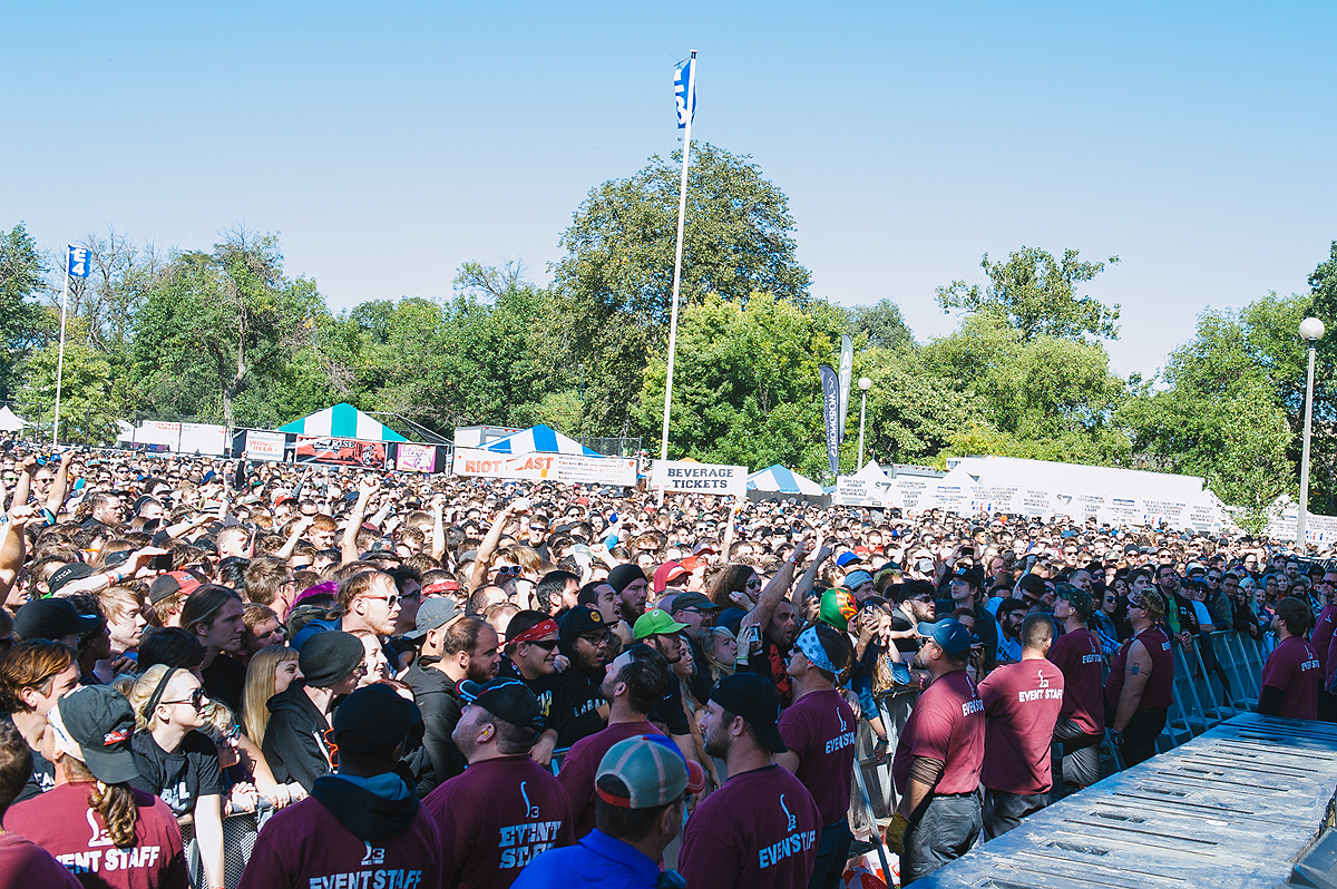 Andrew WK Riot Fest Chicago 130914 Gaelle Beri 09