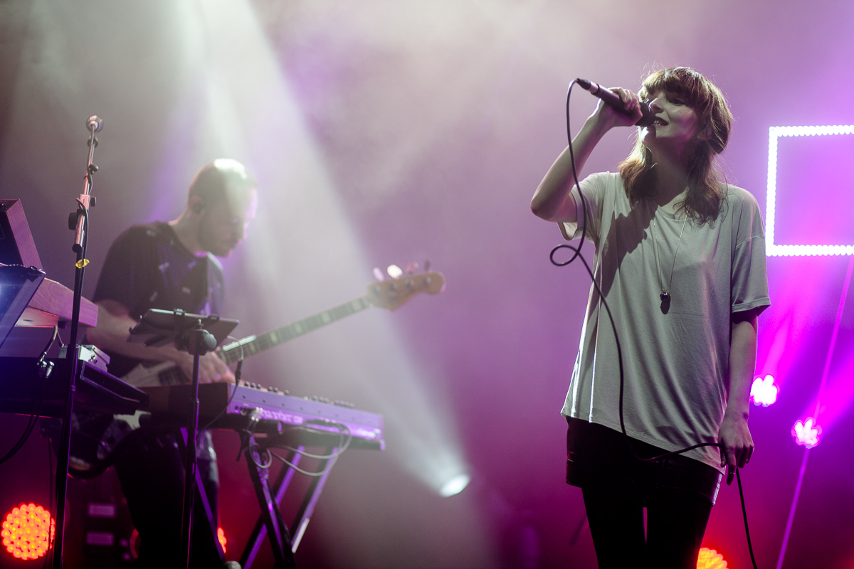 CHVRCHES Brixton Academy London 2014 10 30 Minh Le 12