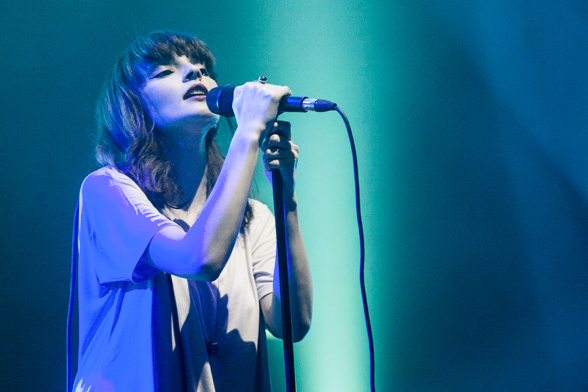 CHVRCHES Brixton Academy London 2014 10 30 Minh Le 2